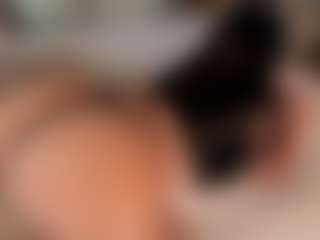 Live cam show with ZULEYKA SANTIAGO - Pantyhose on Cam Slut
