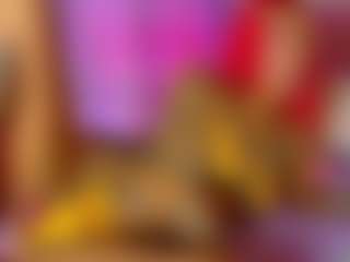 Live cam show with Maadiisson021 - Strip Red Hair on Gym Cam Girls