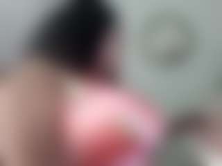 Live cam show with MadamG - Mobile on Camsoda