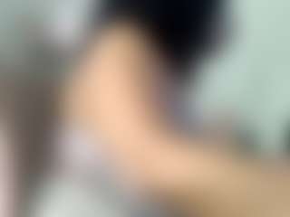 Live cam show with MadamG - Mobile on x69.live