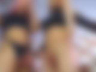 sexycouplebitches's Live Sex Cam Show