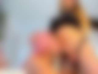 sexycouplebitches's Live Sex Cam Show