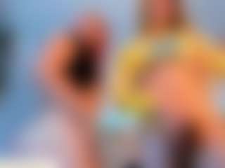 sexycouplebitches's Live Sex Cam Show