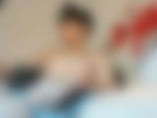 andyloverhuge's Live Sex Cam Show