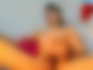 andyloverhuge's Live Sex Cam Show