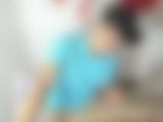 andyloverhuge's Live Sex Cam Show