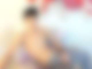 andyloverhuge's Live Sex Cam Show