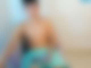 andyloverhuge's Live Sex Cam Show