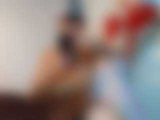andyloverhuge's Live Sex Cam Show