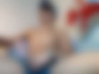 andyloverhuge's Live Sex Cam Show