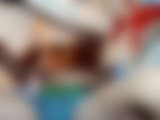 andyloverhuge's Live Sex Cam Show