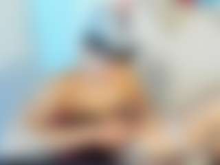 andyloverhuge's Live Sex Cam Show