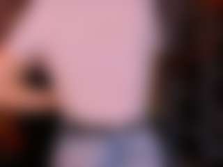 Live cam show with rebecca-smile - Blowjob on Camsoda