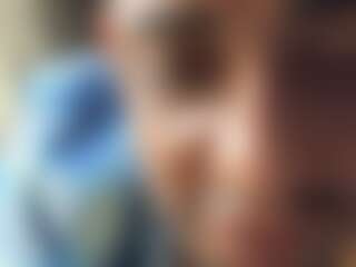 RoyalT310's Live Sex Cam Show