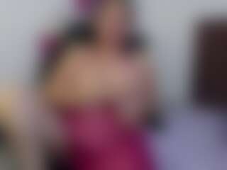 ValeriaMontex's Live Sex Cam Show