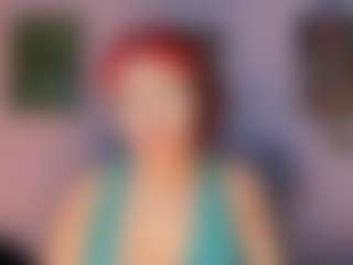 Live cam show with Maddy Jhonsson - Double Penetration on CamwithHer