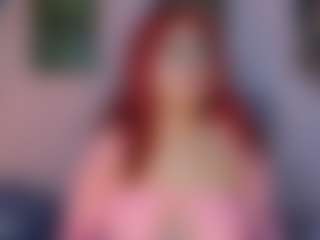 Live cam show with Maddy Jhonsson - Double Penetration on Uber Horny