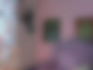 Live cam show with Maddy Jhonsson - Moaning on Milfs Live