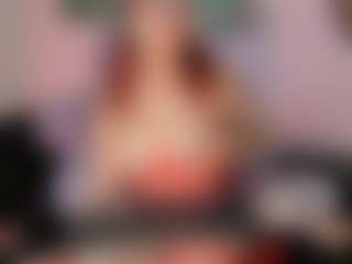 Live cam show with Maddy Jhonsson - Red Hair on Livezox
