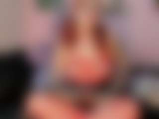 Live cam show with Maddy Jhonsson - Red Hair on makecum.org