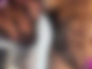 Nayla Grey's Live Sex Cam Show