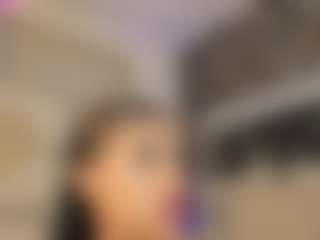 Live cam show with Nayla Grey - Erotic Dance on Uber Horny