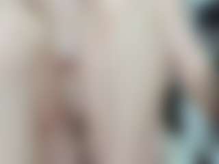 LilCandy18's Live Sex Cam Show