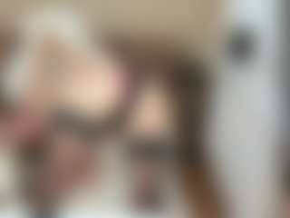 LilCandy18's Live Sex Cam Show