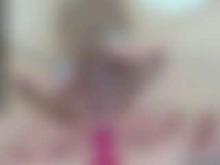 Live-sekscamshow van LilCandy18