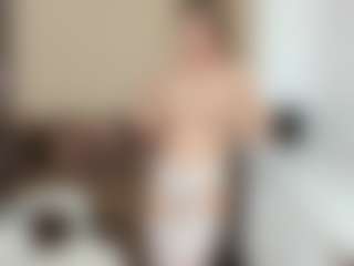 LilCandy18's Live Sex Cam Show