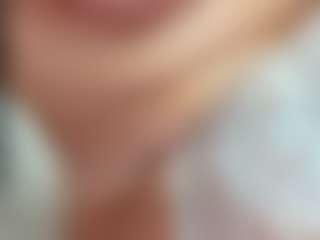 LilCandy18's Live Sex Cam Show