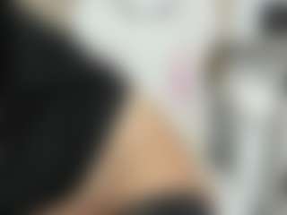 Live cam show with LilCandy18 - Hairy Pussy on Lustler