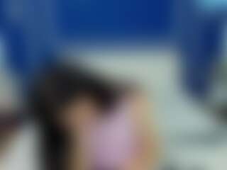 BelindaShy's Live Sex Cam Show