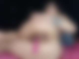 Emmily Keller's Live Sex Cam Show