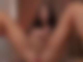 JellyLittlePiee's Live Sex Cam Show