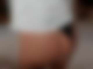 JellyLittlePiee's Live Sex Cam Show