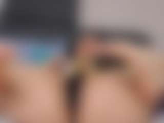 Live cam show with MarianaMurillo - Body Massage on Camsoda