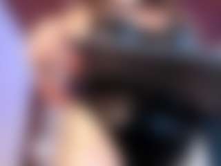 Live cam show with Venus-Cooper - Erotic Dance on Instabang