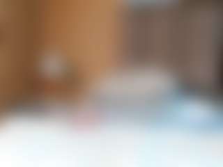 Live cam show with Venus-Cooper - Blonde Hair Middle Aged on xxxlivecams.org
