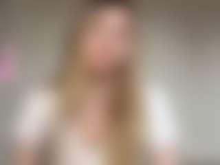 Chloe Show's Live Sex Cam Show
