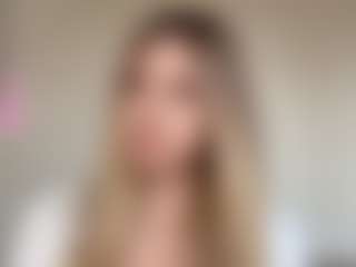 Chloe Show's Live Sex Cam Show
