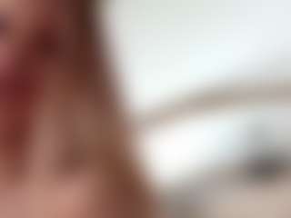 Chloe Show's Live Sex Cam Show