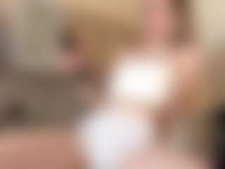 Chloe Show's Live Sex Cam Show