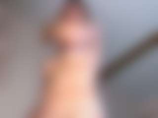 Chloe Show's Live Sex Cam Show