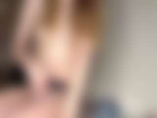 Chloe Show's Live Sex Cam Show