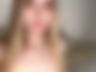 Chloe Show's Live Sex Cam Show