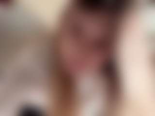 Chloe Show's Live Sex Cam Show