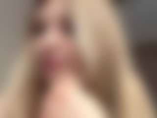 Chloe Show's Live Sex Cam Show