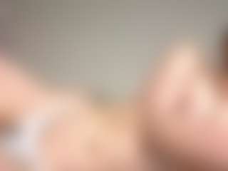 Chloe Show's Live Sex Cam Show