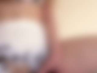 Chloe Show's Live Sex Cam Show